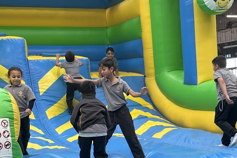 F-2 Primary Students: Inflatable World Rewards